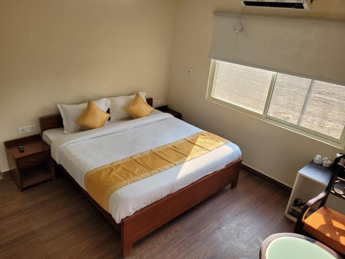 Corbett Veda Inn Ramnagar  Exterior photo