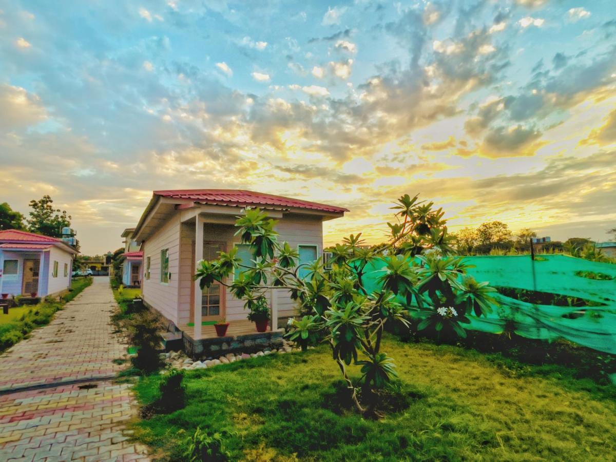 Corbett Veda Inn Ramnagar  Exterior photo