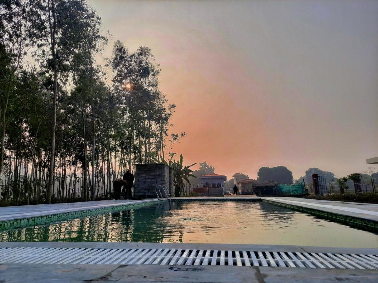 Corbett Veda Inn Ramnagar  Exterior photo